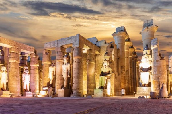Luxor Temple (2)